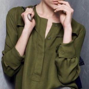 J. Crew Green Crepe Blouse / Size 2